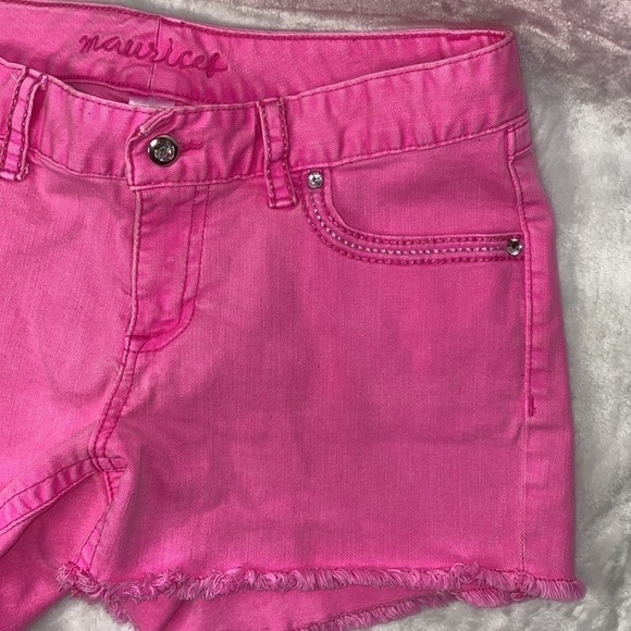 𝅺maurice’s Hot Pink Jean Shorts Size 11/12 Regular - Picture 2 of 15